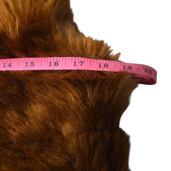 🎉HP🎉 Chic Brown Faux Fur Vest - Picture 7 of 9